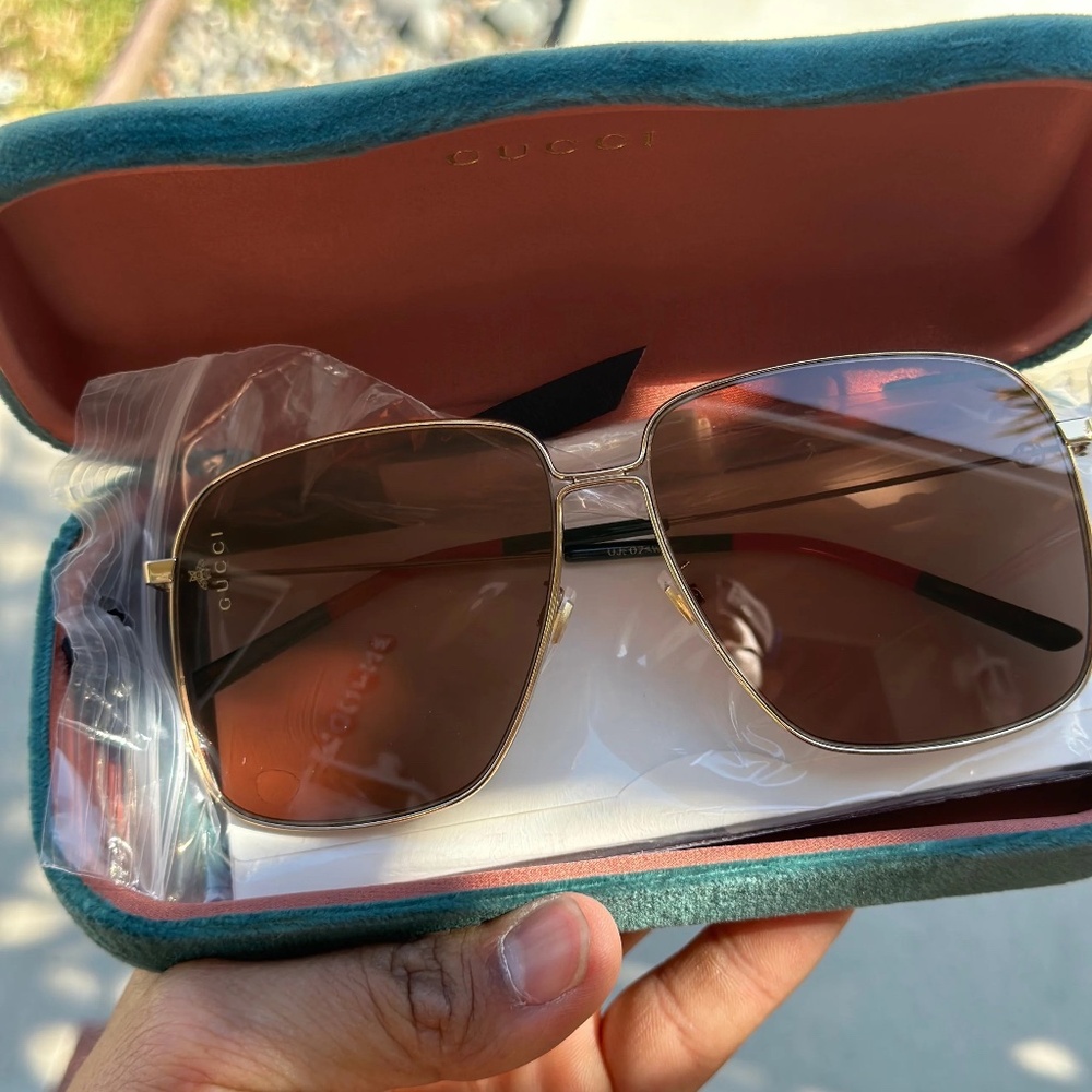 Gucci Sunglasses GG0394S